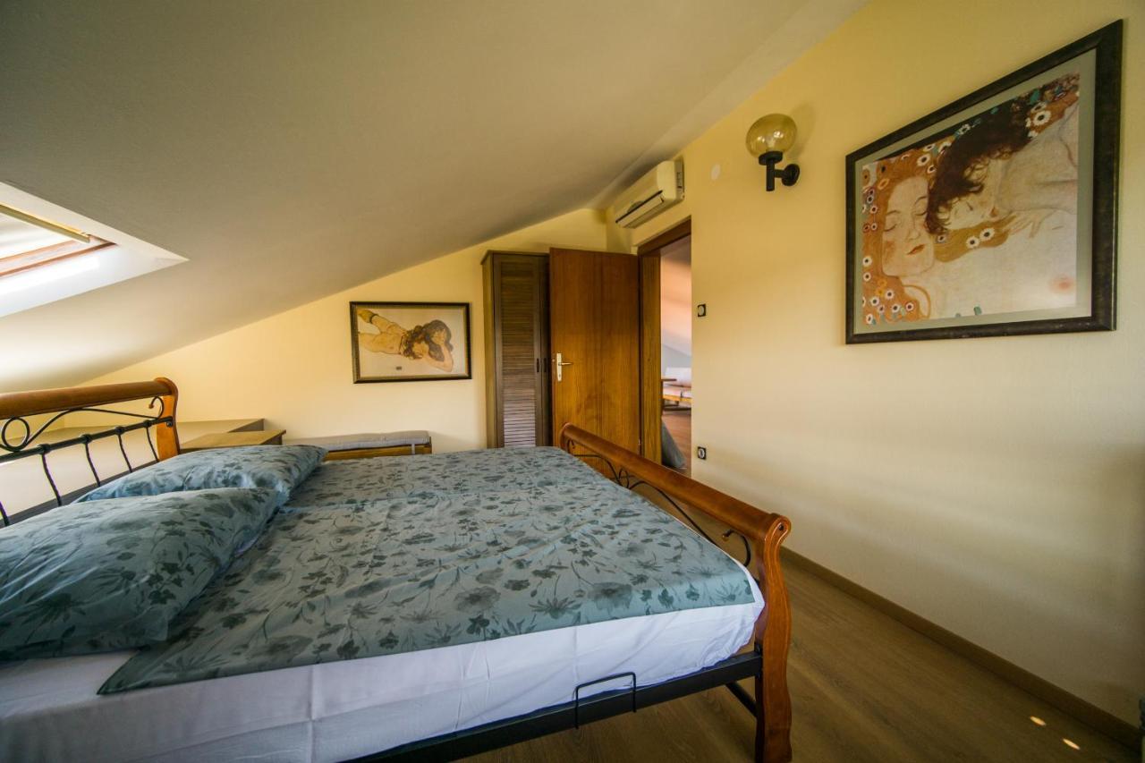 Apartments Sara 7, 8, 9 Portorož Eksteriør bilde